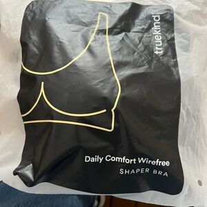 True kind Daily Comfort Wirefree Shaper Bra - Black- Size 3xl- NWT
